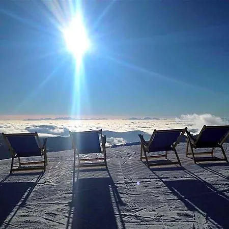 Near Skiing 2*